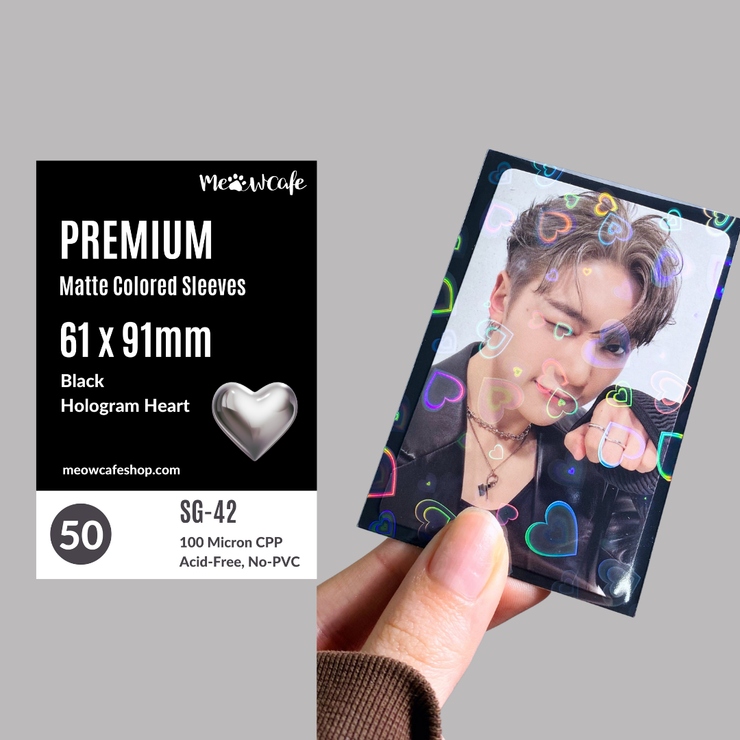 Meowcafe [61x91mm] Premium Colored Hologram Matte Sleeves - Hologram Heart BLACK (SG-42)