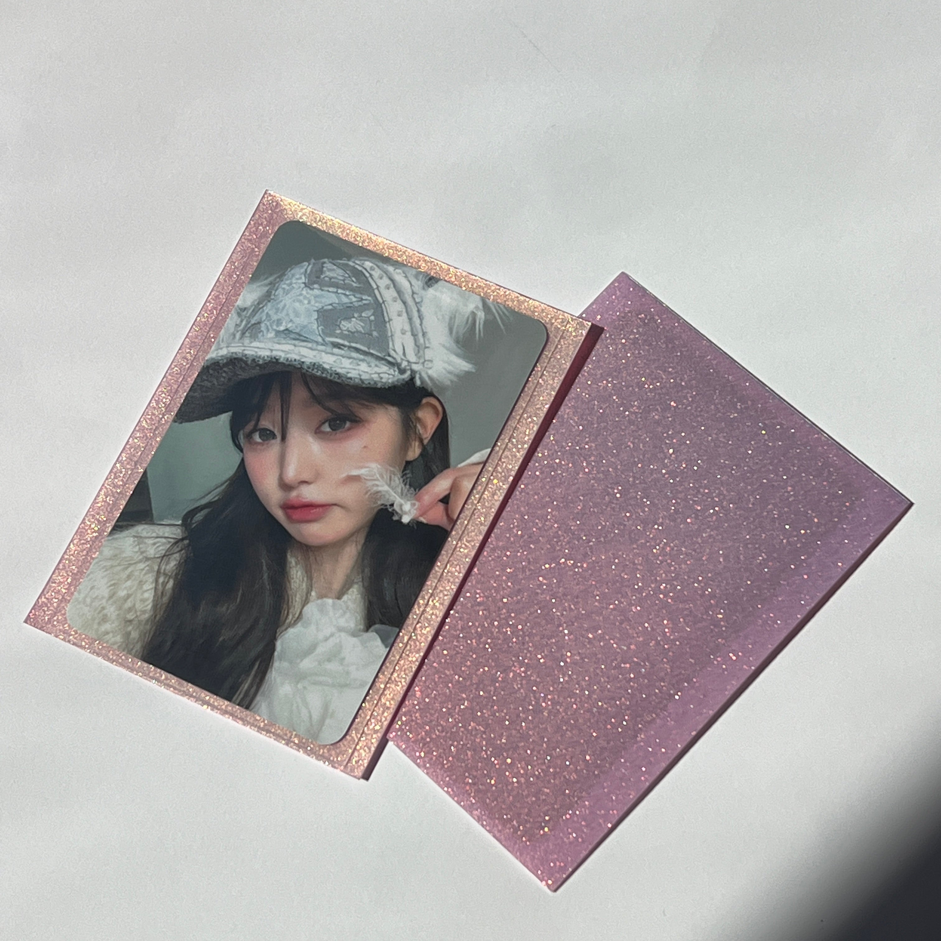 [Double Sided Stardust] Meowcafe [66x91 mm] Premium Stardust Sleeves - Gradient Pink Stardust