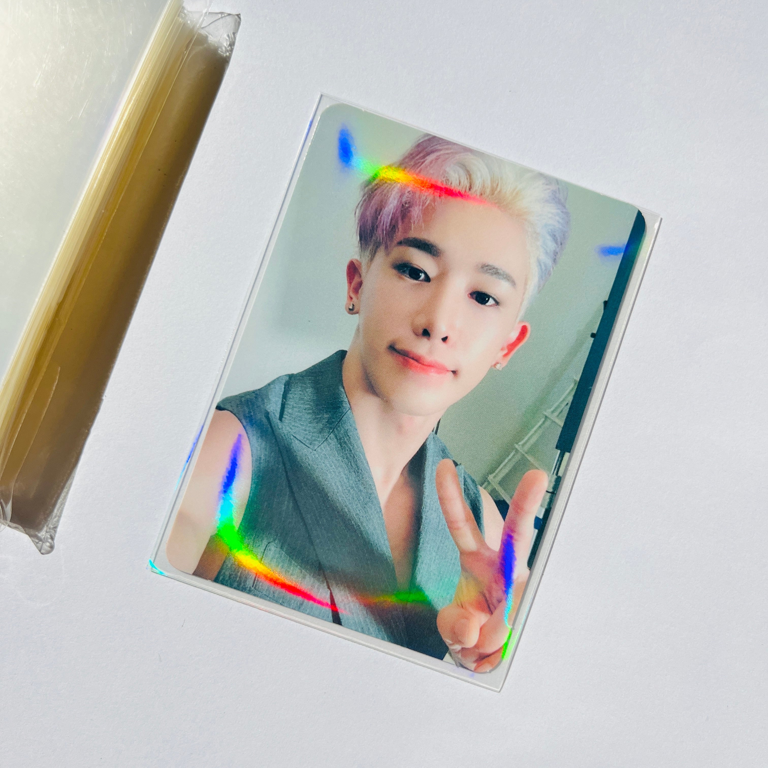 [65x90mm] Meowcafe Premium Holographic CPP Photocard Sleeve - [Hologram Rainbow]