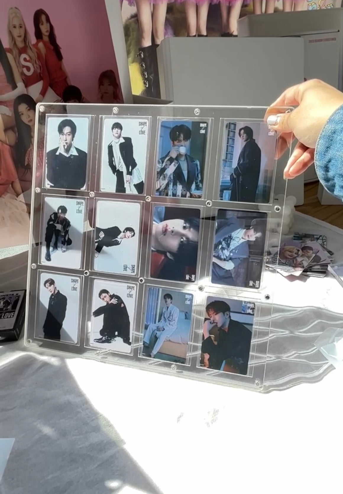 K-KEEP Acrylic Display Frame  - [Magnetic] Photocard Display Frame with 65x90MM Slot for 1/2/3/4/5/8/9/10/12 Cards